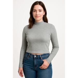 BP Women’s XS Ribbed Mock Neck Long Sleeve Crop Sweater Gray Rayon Blend NWT